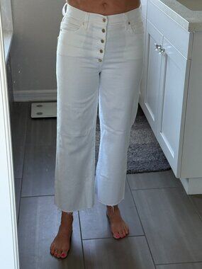 7 For All Mankind White Wide Leg Jeans NWT Size 27 Raw Hem